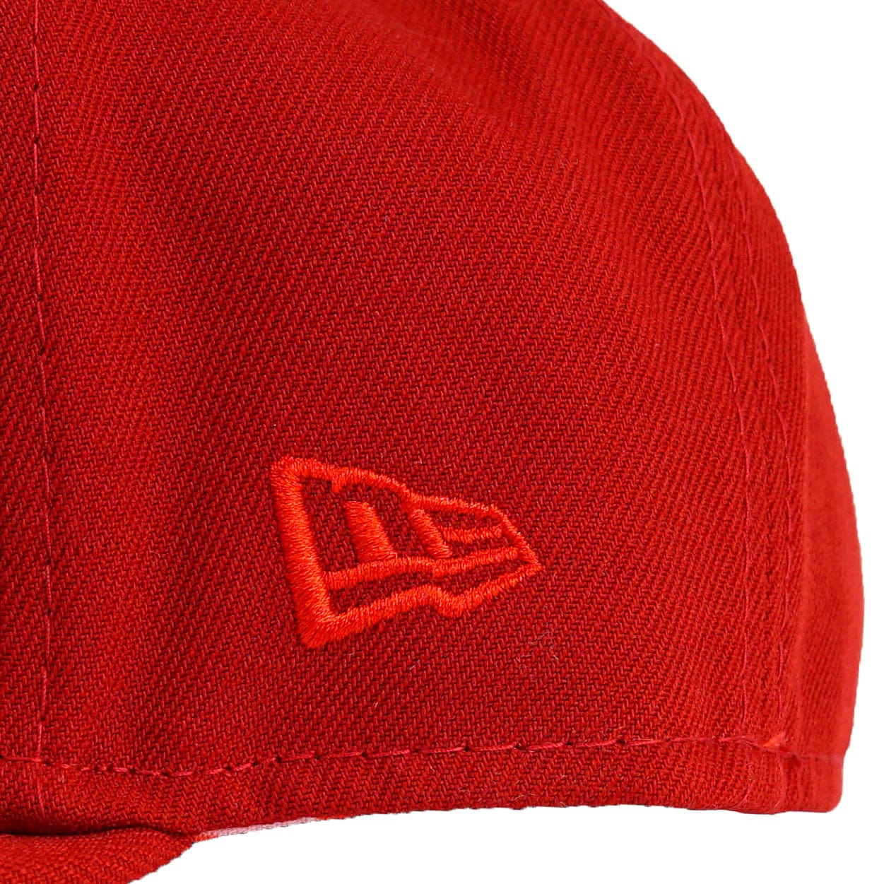 San Francisco 49ers 59Fifty Fitted Hat in scarlet monocamo