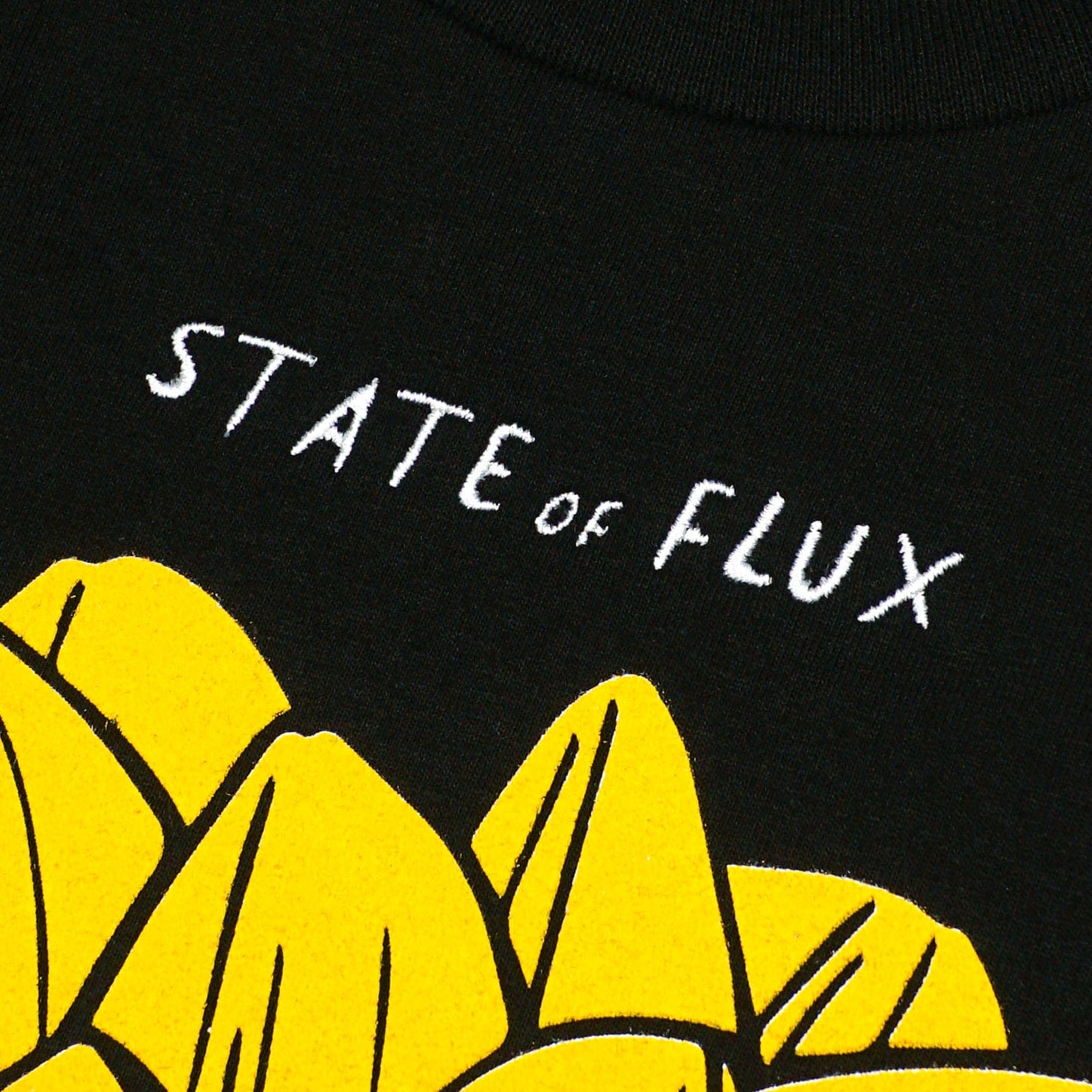 Dahlia Tee in black
