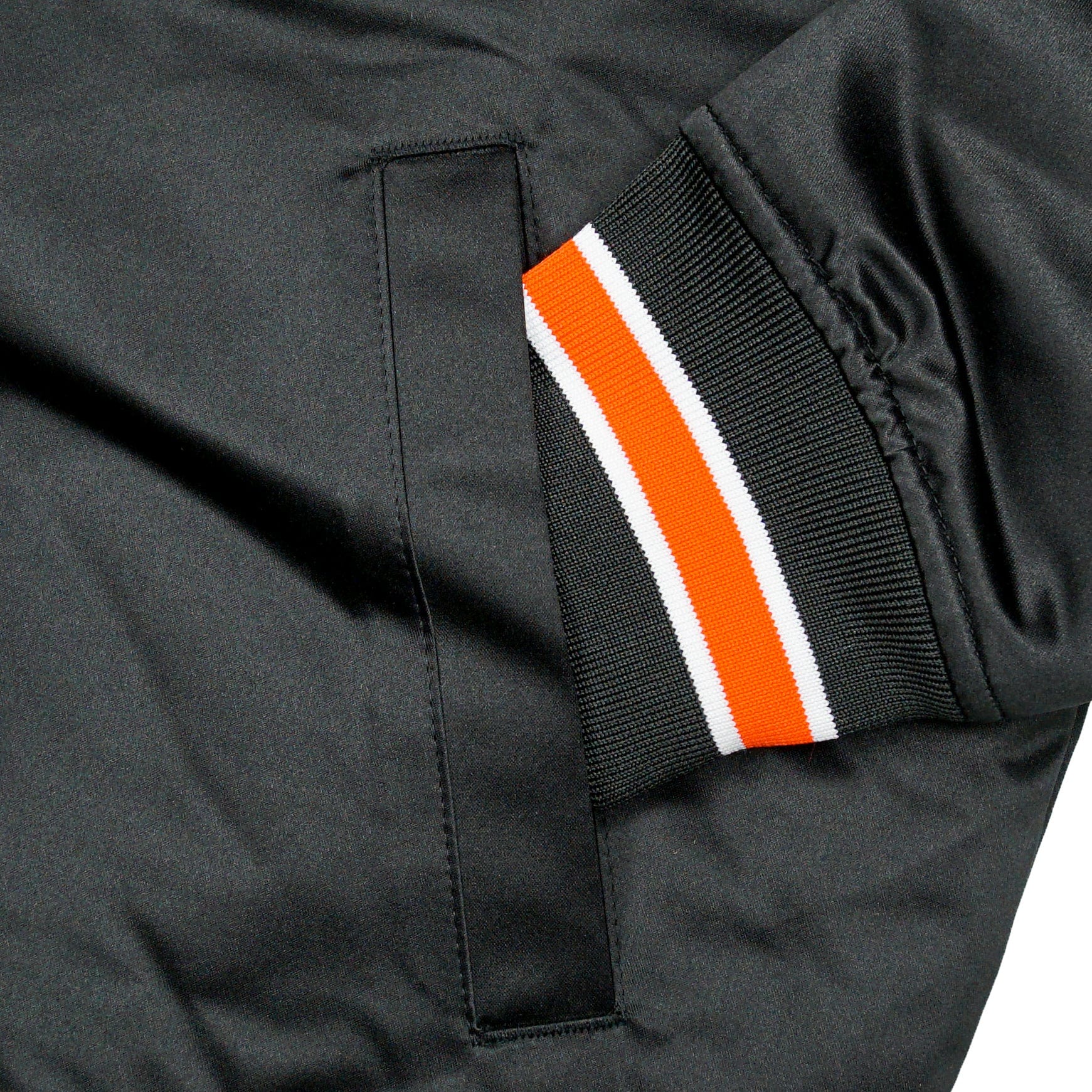 San Francisco Giants Heavyweight Satin Jacket in black