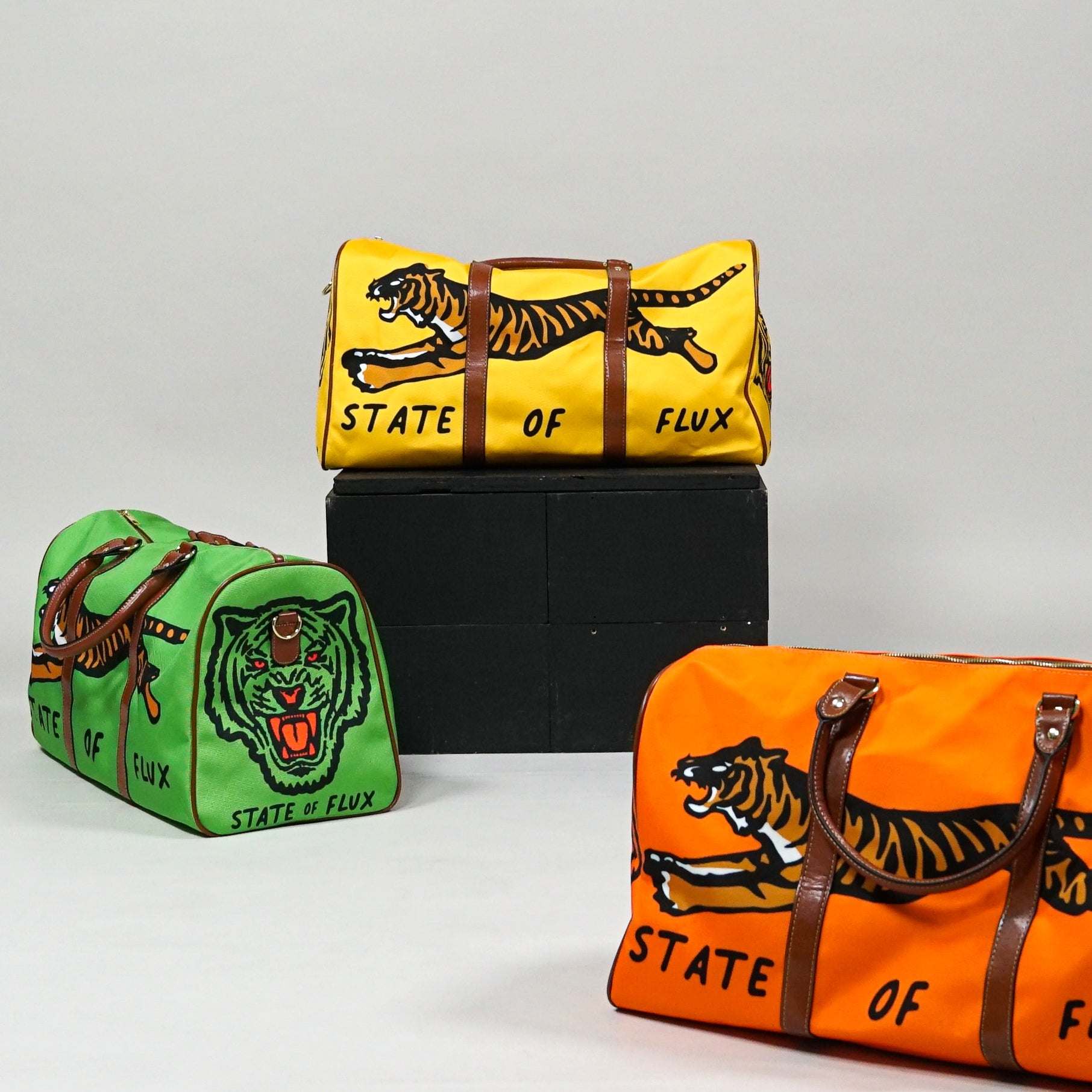 Retargeting_Ad_SOF_Mojo_Weekender_Bags_Image_Studio_Shot_2.jpg