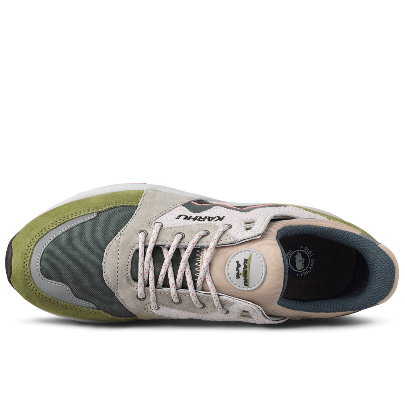 Aria 95 in sphagnum and dark forest - Karhu - State Of Flux