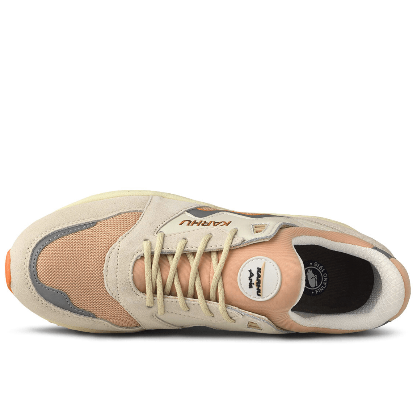 Aria 95 in whitecap grey and silver grey - Karhu - State Of Flux