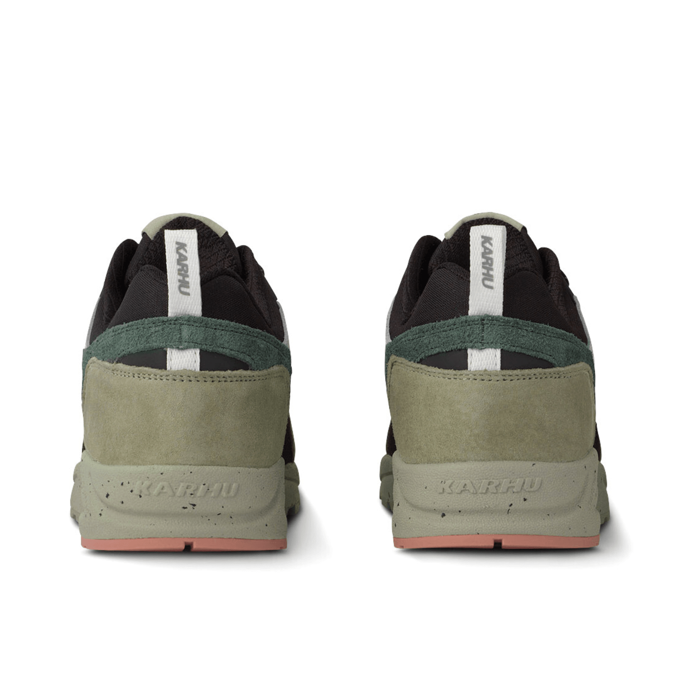 Fusion 2.0 in abbey stone and bright white - Karhu - State Of Flux