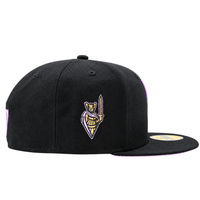 Golden State Valkyries 59Fifty V's Up After Dark Fitted Hat in black and violet - New Era - State Of Flux