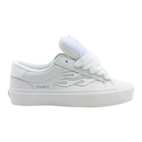 Logan Puff in whiteout - Straye - State Of Flux