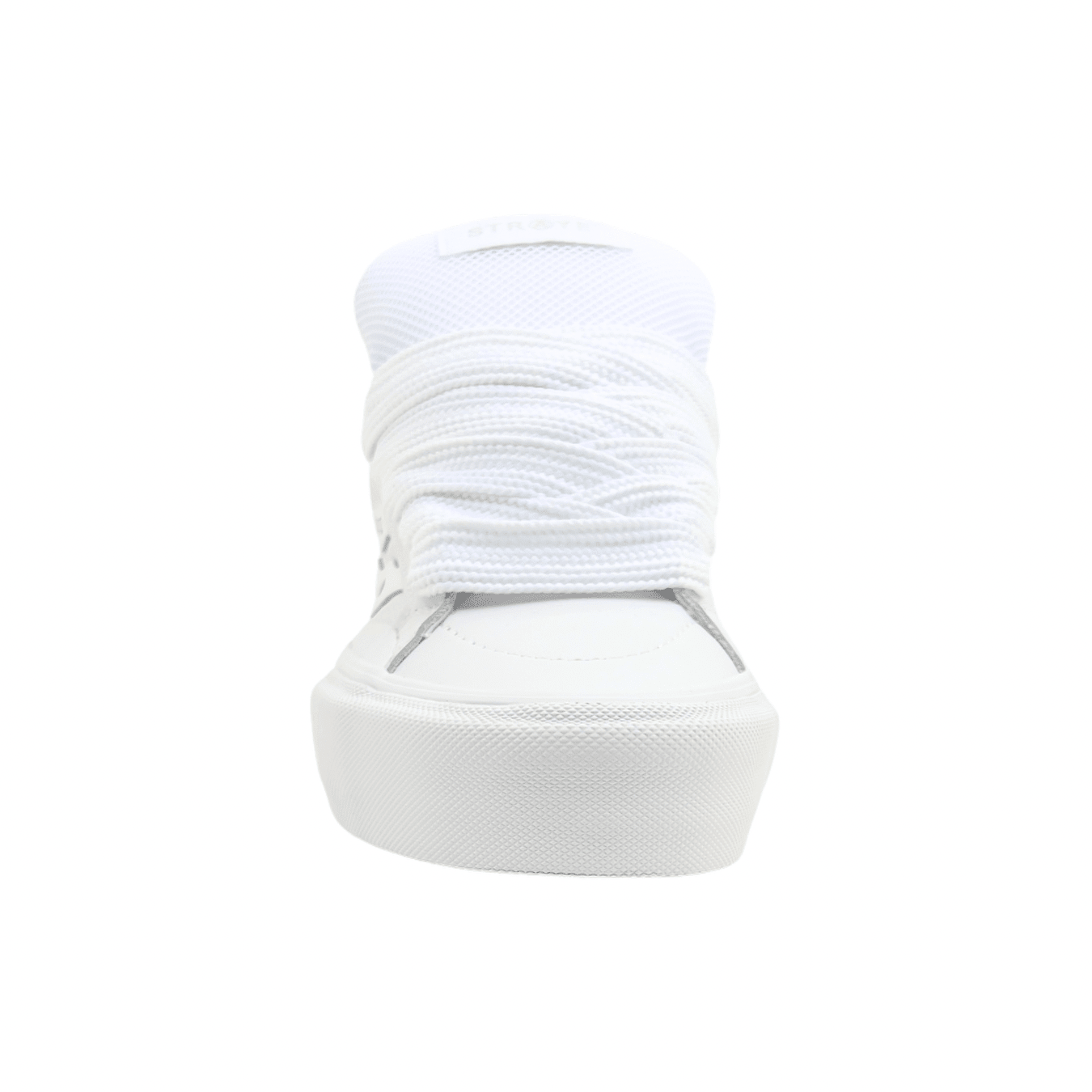 Logan Puff in whiteout