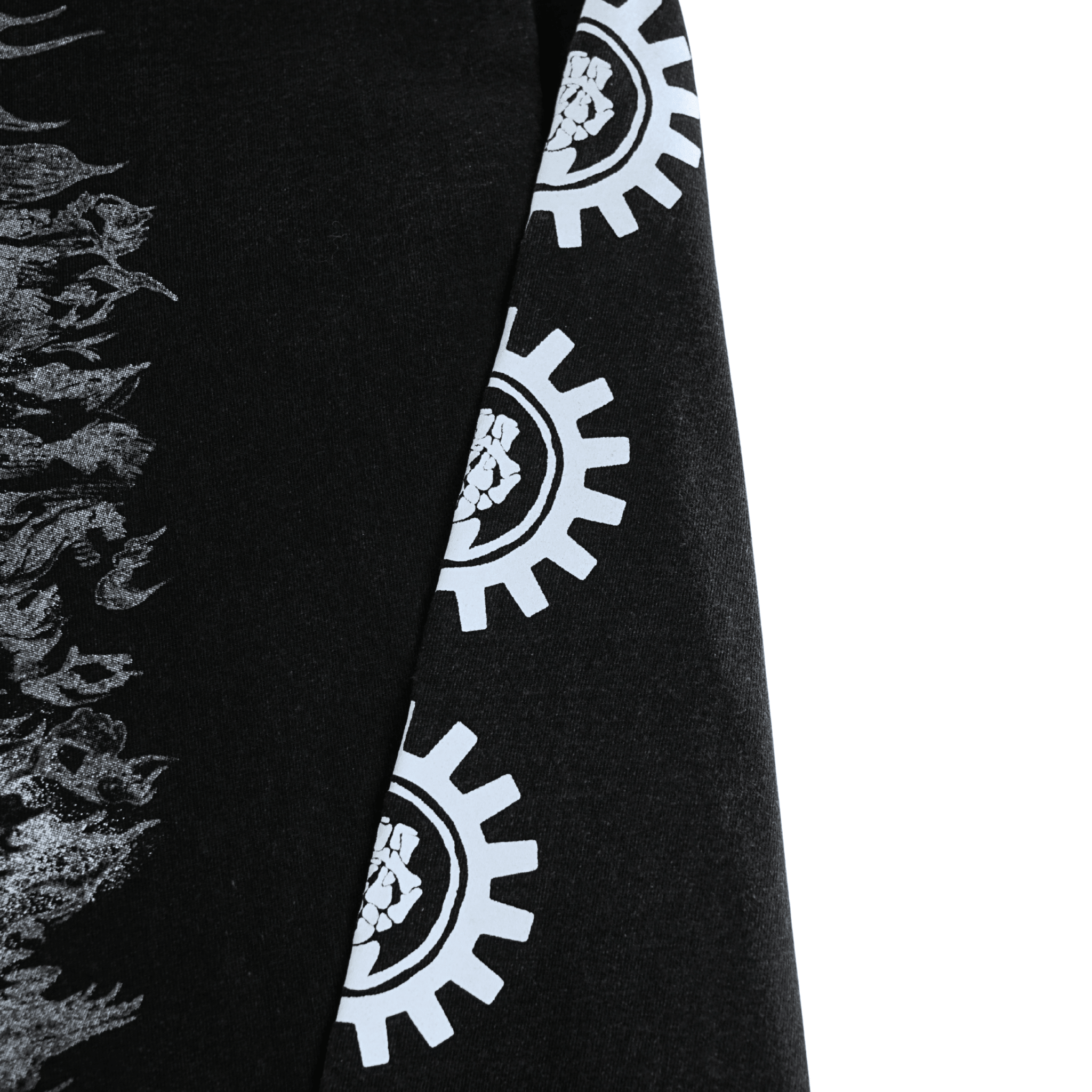 Martyr GFX Long - sleeve Tee in faded black - Devá States - State Of Flux