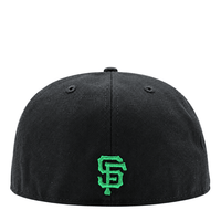 San Francisco Giants Burnin' Green 59Fifty Fitted Hat in black and metallic green - New Era - State Of Flux