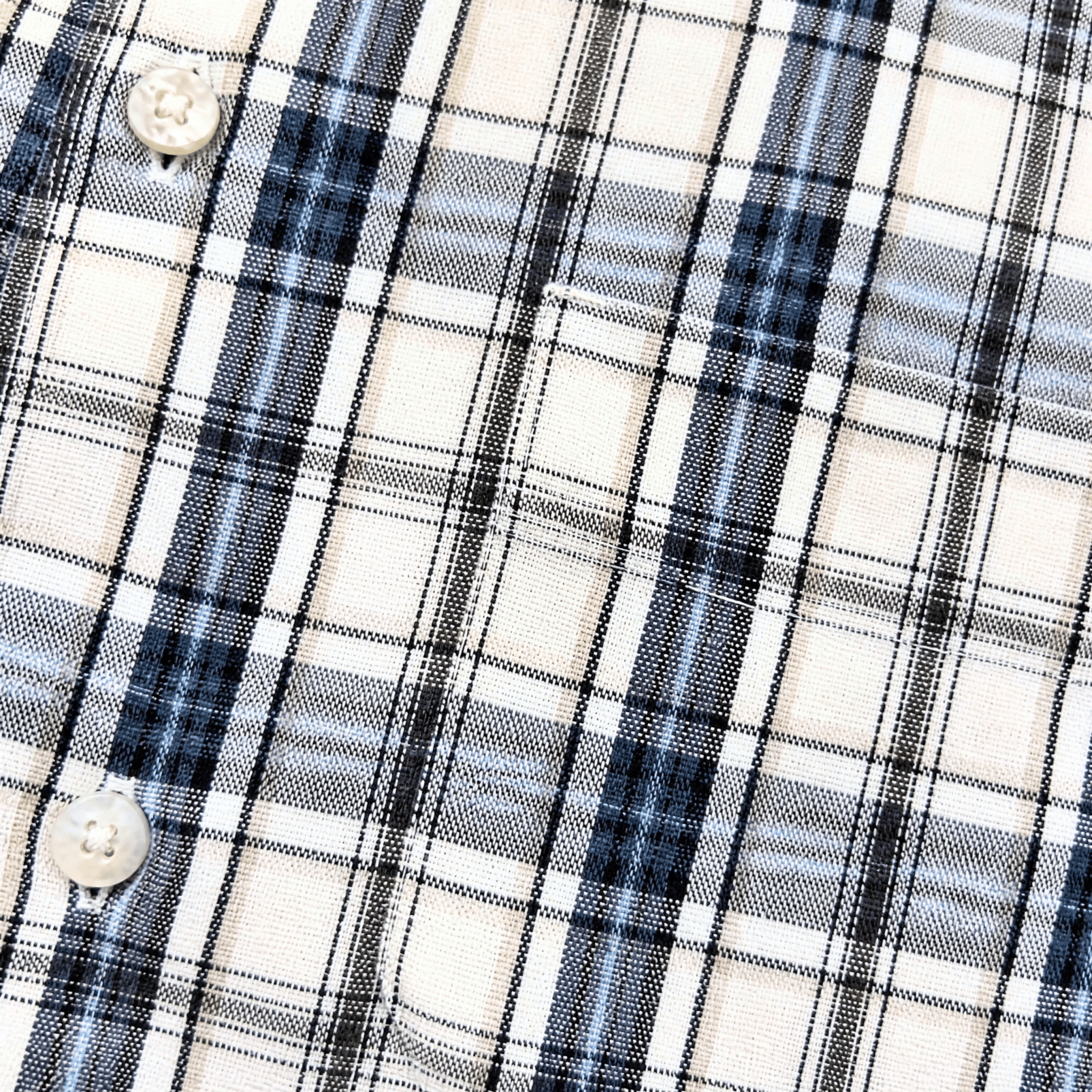 Springdale Short-sleeve Button-up Shirt in egret and blue - Dickies - State Of Flux